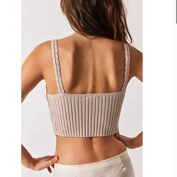 Free People Take Me Home
Swit Cami Tank Top Size M New With Tag - Picture 3 of 5